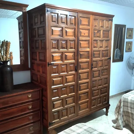 Typical Andalusian House In The Center Of / Casa Tipica Andaluza En El Centro De Ronda. 론다