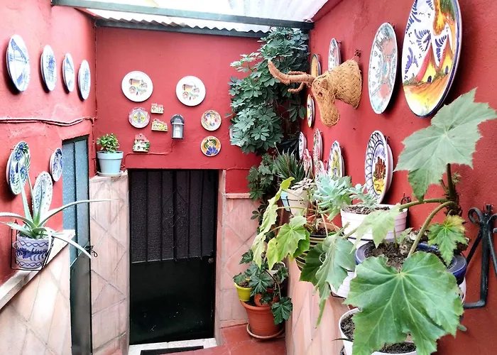 בית נופש Typical Andalusian House In The Center Of / Casa Tipica Andaluza En El Centro De Ronda.